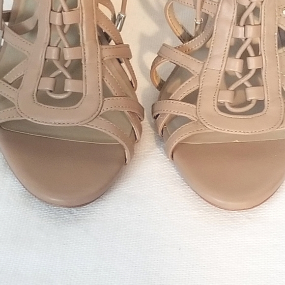Nine West Leather Cage Taupe Heels Sandals Size 9 - Picture 3 of 8